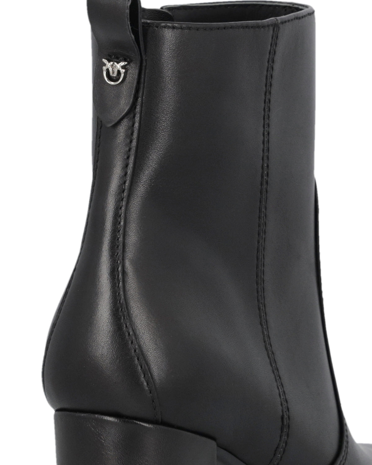 
Clara 01 Ankle Boot – Black