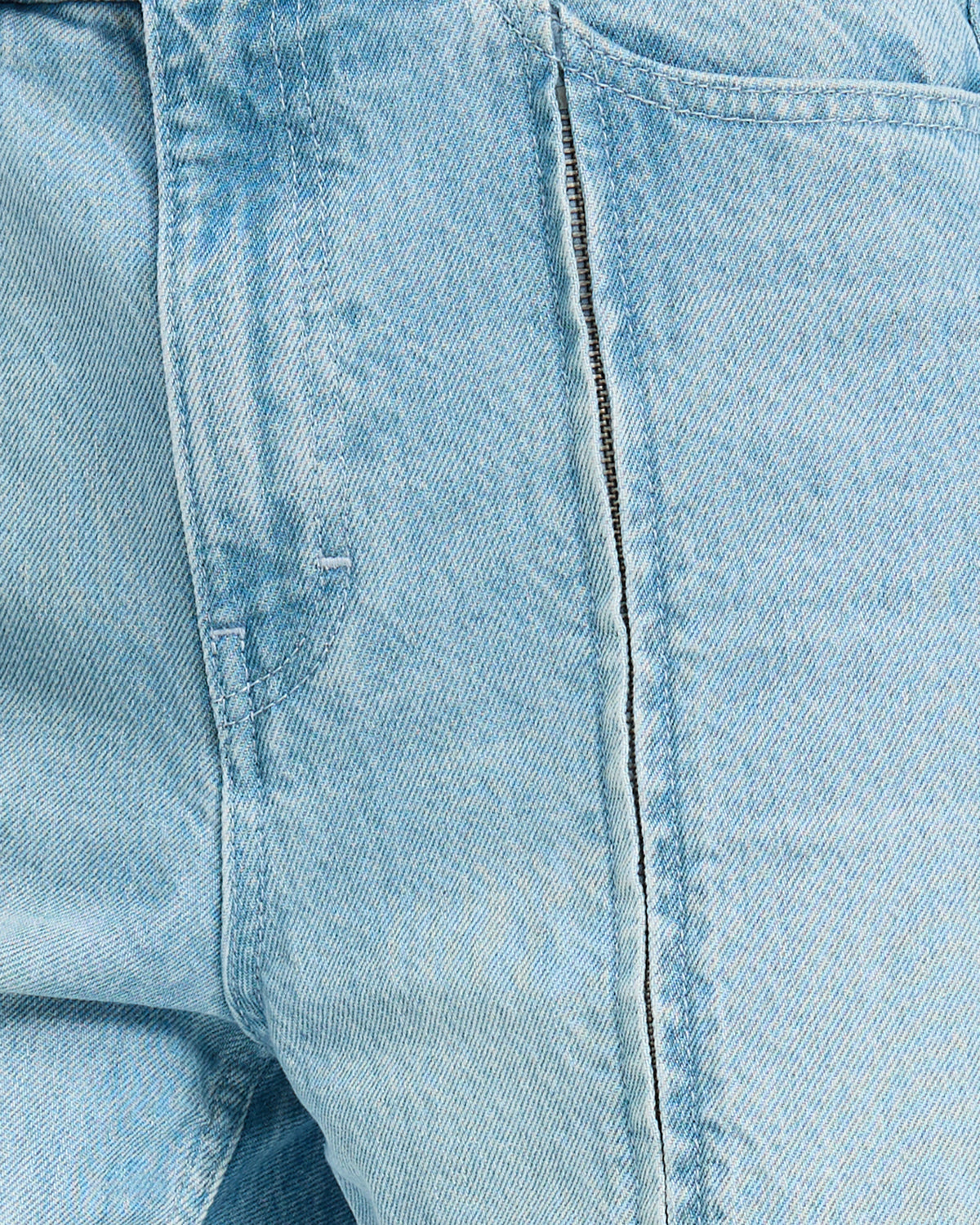 
Straight-Leg Jeans – Light Blue Denim