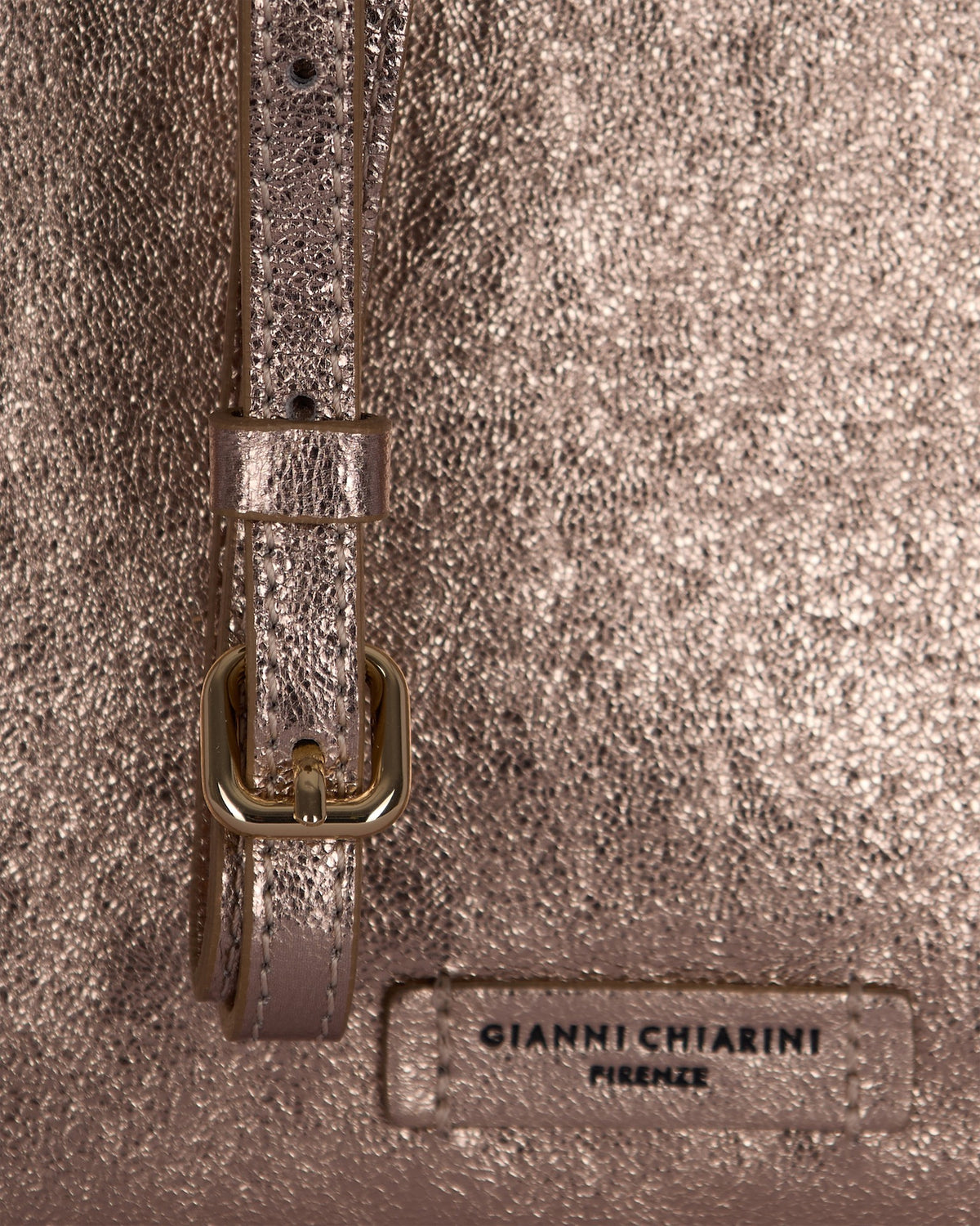 
Nora Pouch Clutch – Mirage